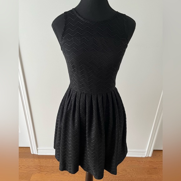 DYNAMITE Black Lace Flare Mini Dress - Picture 2 of 6